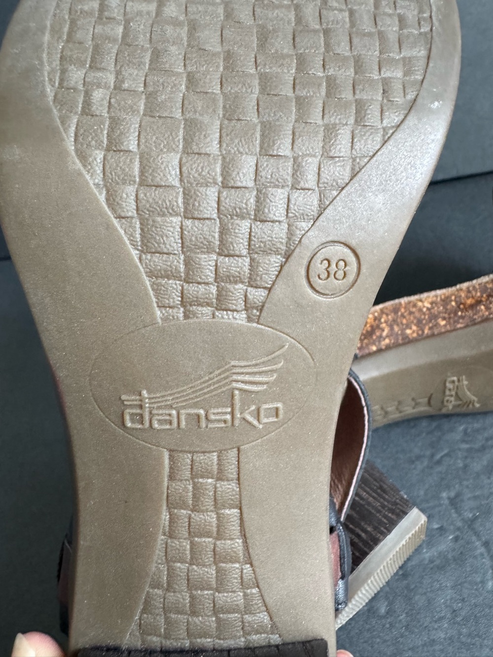 Dansko Debby Sandals Black Brown Leather Block Heel Buckle Strap Womens 38 - Picture 11 of 12